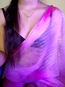 QueenOfHeart 07 online show from January 31, 4:03 am