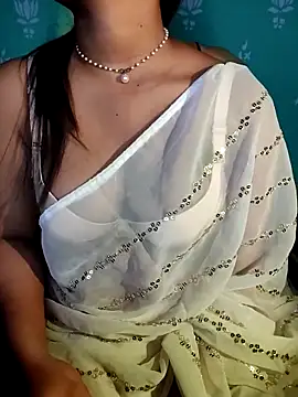 QueenOfHeart 07 online show from November 7, 6:41 pm