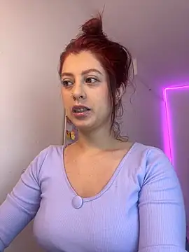 Snapshot of nix_white chatting on October 16, 1:23 pm nix white online show from October 16, 1:23 pm