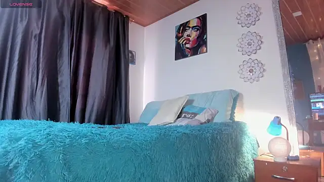 Valerysensitive online show from October 12, 9:36 pm