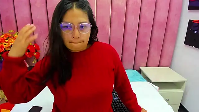 Miaa Smiith  online show from September 21, 2:46 am