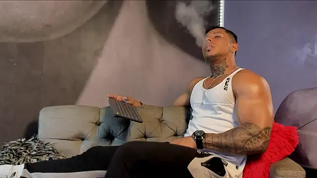 bradley smith online show from January 9, 8:03 am