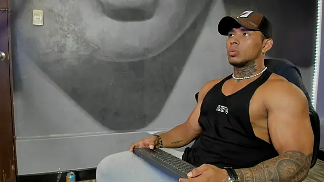 bradley smith online show from January 15, 3:22 am