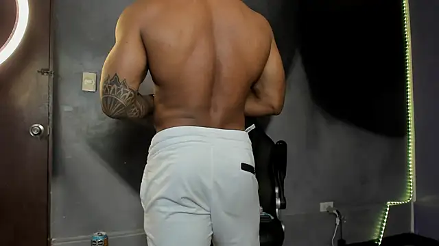 bradley smith online show from January 31, 4:47 am