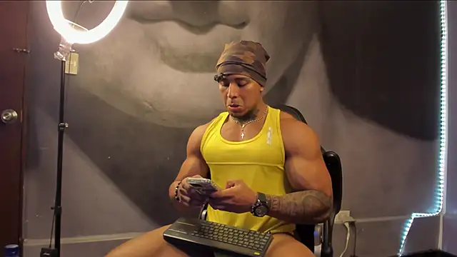 bradley smith online show from February 22, 5:13 pm