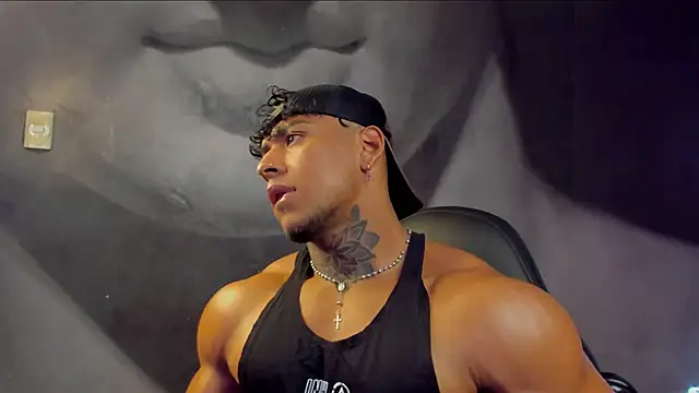 bradley smith online show from February 26, 2:48 am