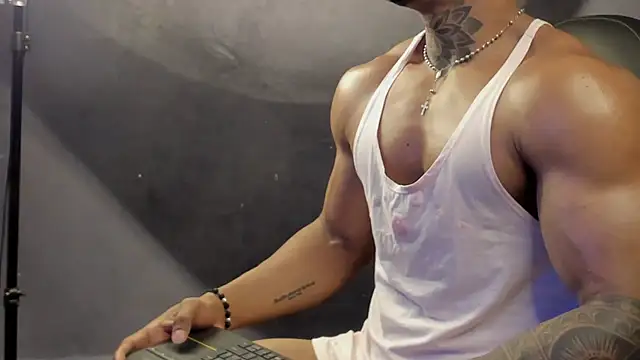 bradley smith online show from March 20, 2:53 pm