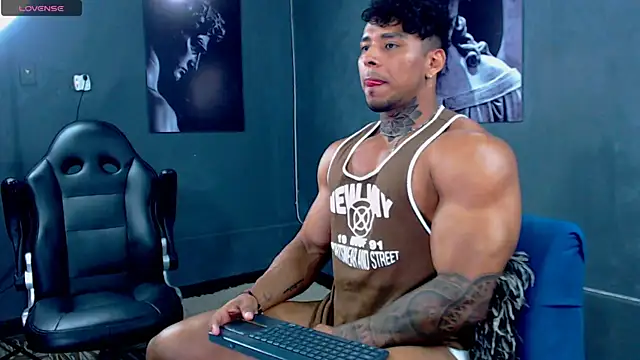 bradley smith online show from October 3, 9:23 pm