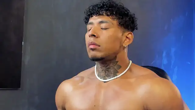 bradley smith online show from November 26, 6:14 am