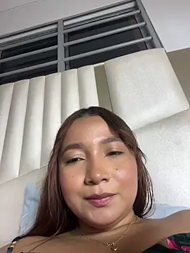queen angelique online show from June 7, 11:41 pm