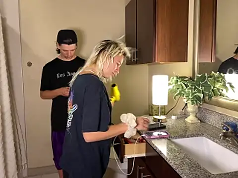 girlfriendmissy online show from March 7, 1:57 am