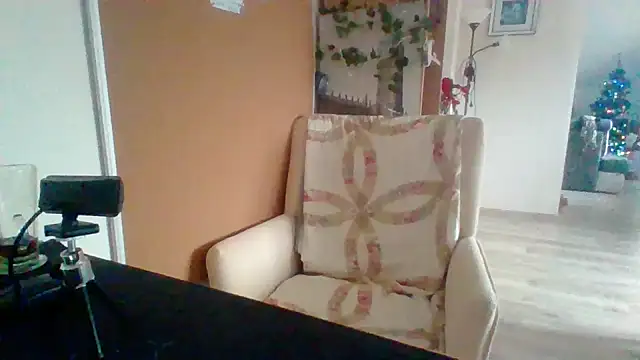 ReifeVenna online show from December 27, 11:50 am