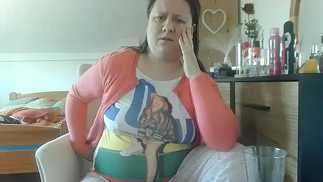 ReifeVenna online show from February 22, 8:18 am