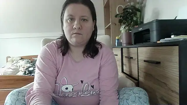 ReifeVenna online show from November 15, 8:11 am