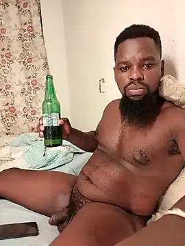 Snapshot of Chocolate_factory_man chatting on February 19, 10:17 pm Chocolate factory man online show from February 19, 10:17 pm