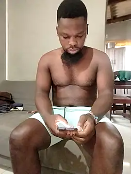 Snapshot of Chocolate_factory_man chatting on May 13, 6:11 am Chocolate factory man online show from May 13, 6:11 am