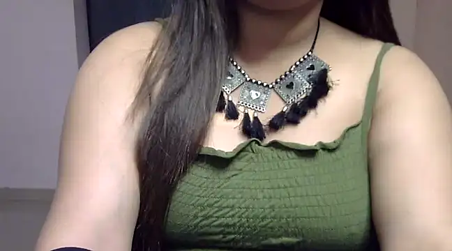 Sexypatel7 online show from December 18, 10:13 pm