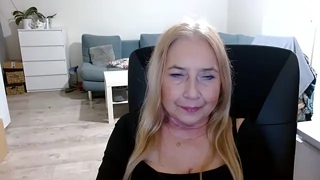 sofia xkiss online show from December 8, 11:03 am