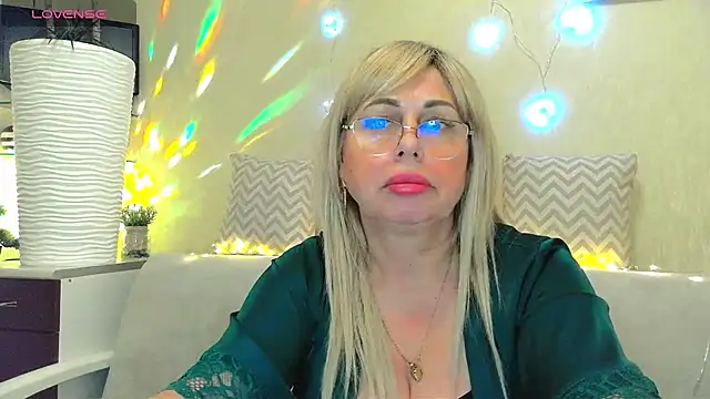 SusieNoreen online show from January 25, 10:51 am