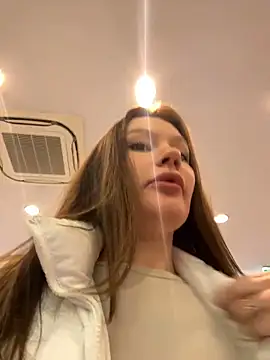 justmila online show from December 22, 2:38 pm