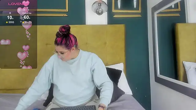 BellaPeers  online show from January 8, 11:54 am