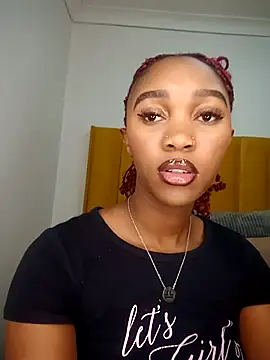 Snapshot of Shria107 chatting on October 2, 8:49 pm Shria107 online show from October 2, 8:49 pm