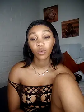 Shria107 online show from January 18, 10:35 pm