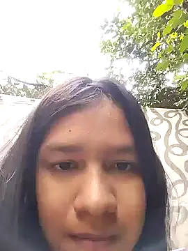 Snapshot of Little_Pau_Dirty chatting on December 4, 12:03 pm Little Pau Dirty online show from December 4, 12:03 pm