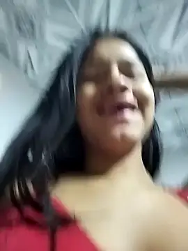 Snapshot of Little_Pau_Dirty chatting on January 17, 11:49 am Little Pau Dirty online show from January 17, 11:49 am