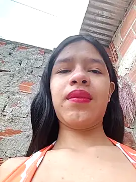 Snapshot of Little_Pau_Dirty chatting on October 10, 12:37 pm Little Pau Dirty online show from October 10, 12:37 pm