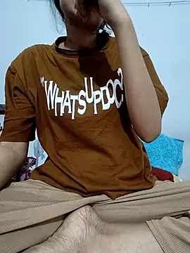 Snapshot of catreena chatting on October 5, 7:01 pm catreena online show from October 5, 7:01 pm