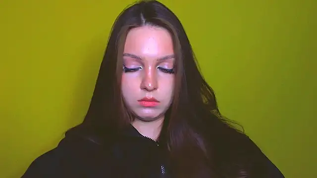 miss merciless  online show from April 29, 5:30 pm