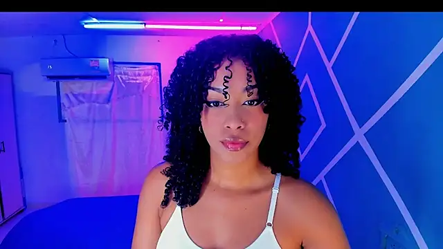 sasha fox00 online show from October 5, 3:05 am