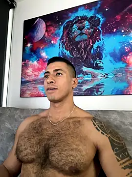 aaroncolombia online show from October 1, 9:43 pm