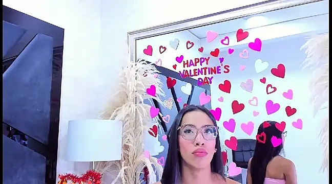 KylieWhite online show from February 14, 2:44 pm