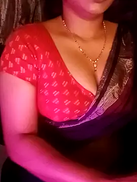 Snapshot of telugu99ramya chatting on February 5, 5:09 am telugu99ramya online show from February 5, 5:09 am