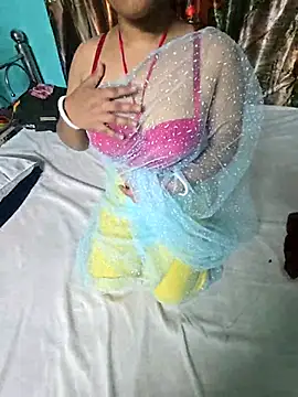 Snapshot of hotbaby_5 chatting on March 24, 6:18 am hotbaby 5 online show from March 24, 6:18 am