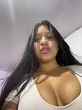 Estefanii- online show from January 4, 11:22 am