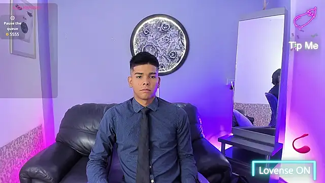  raul lima online show from March 8, 7:42 pm