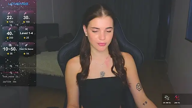 adrianawow1 online show from November 1, 12:56 am