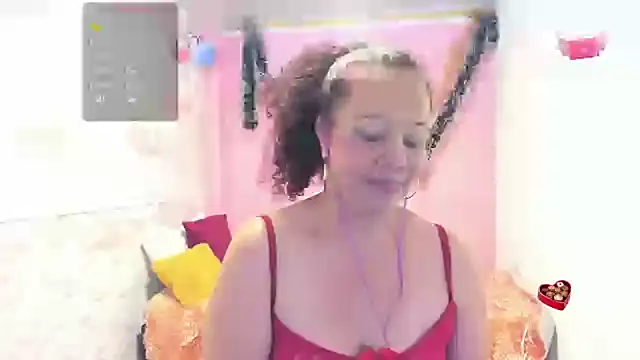 Snapshot of Brunette_sasha chatting on January 21, 3:21 pm Brunette sasha online show from January 21, 3:21 pm