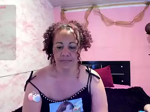 Snapshot of Brunette_sasha chatting on March 4, 11:29 am Brunette sasha online show from March 4, 11:29 am