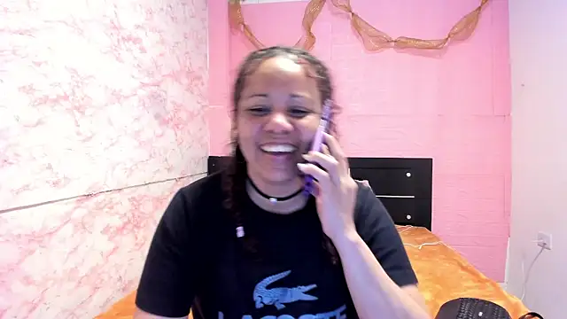 Snapshot of Brunette_sasha chatting on March 21, 9:34 pm Brunette sasha online show from March 21, 9:34 pm