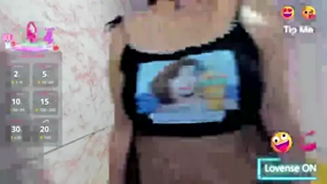 Snapshot of Brunette_sasha chatting on November 22, 12:15 pm Brunette sasha online show from November 22, 12:15 pm