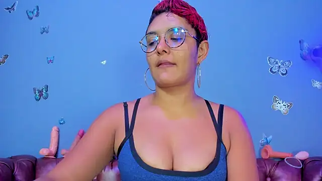 Snapshot of Kaira_mosse chatting on April 9, 11:37 am Kaira mosse online show from April 9, 11:37 am