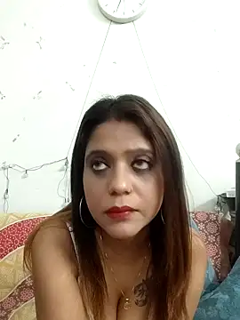 Somee77 online show from December 7, 9:06 am