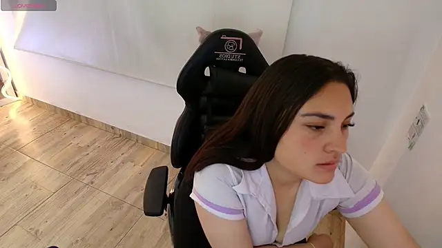 Brendda tay online show from November 22, 4:11 am