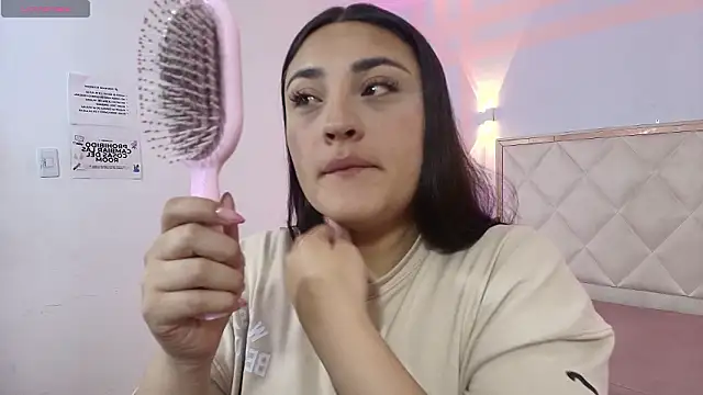 Brendda tay online show from February 18, 3:35 am