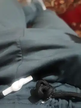 Snapshot of Rdm_b chatting on October 3, 4:04 pm Rdm b online show from October 3, 4:04 pm