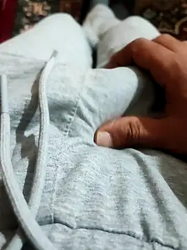 Snapshot of Rdm_b chatting on November 3, 5:14 pm Rdm b online show from November 3, 5:14 pm